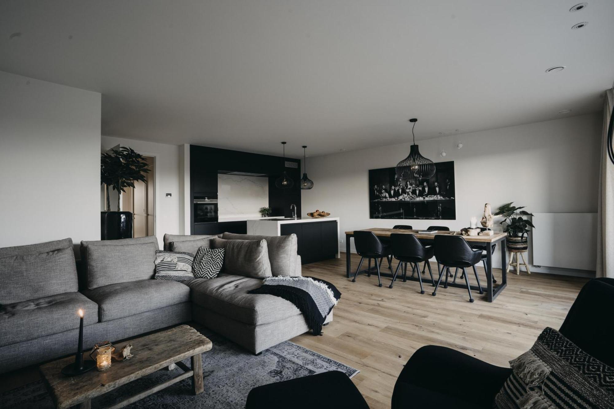 Huswell - The Tide - Stylish Seaview Apartment For 4 - Prime Location & Private Parking Cadzand Exterior foto